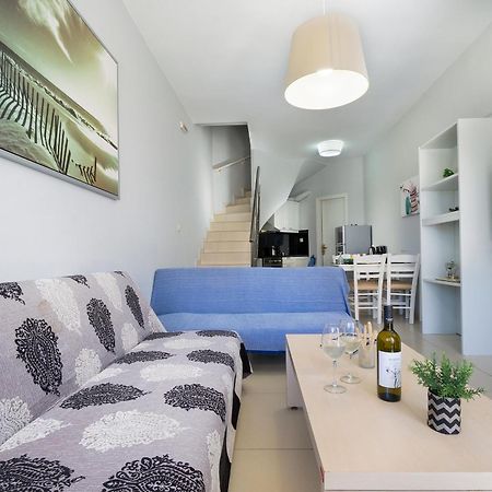 Lia Apartment Platanés Extérieur photo